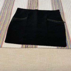 Zara wool black mini skirts faux zipper front pockets Sz M/28